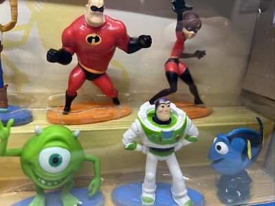 Mattel Disney Pixar collector's 9-pack figure set Woody, Buzz