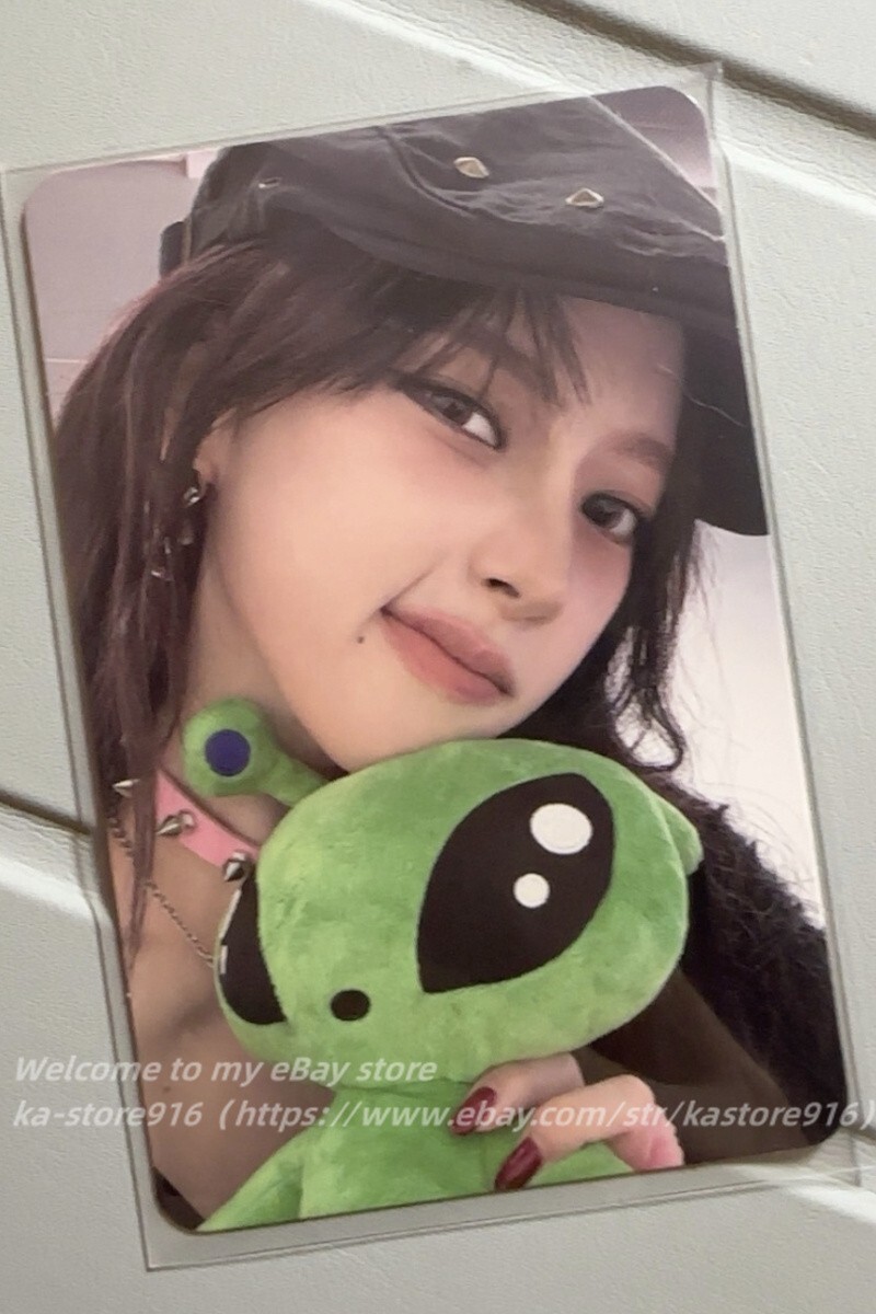 Aespa KARINA 2025 SMTOWN 30TH THE CULTURE THE FUTURE Ver. Official