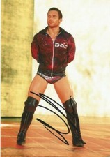 NXT WWE WRESTLING* NOAM DAR SIGNED 6x4 ACTION PHOTO+COA *NXT UK*