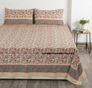 bedsheets and pillow covers