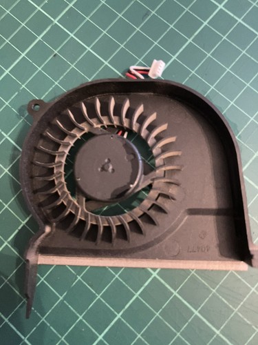 Samsung Laptop CPU cooling fan BA31-00098C KSB0705HA Working - Afbeelding 2 van 2
