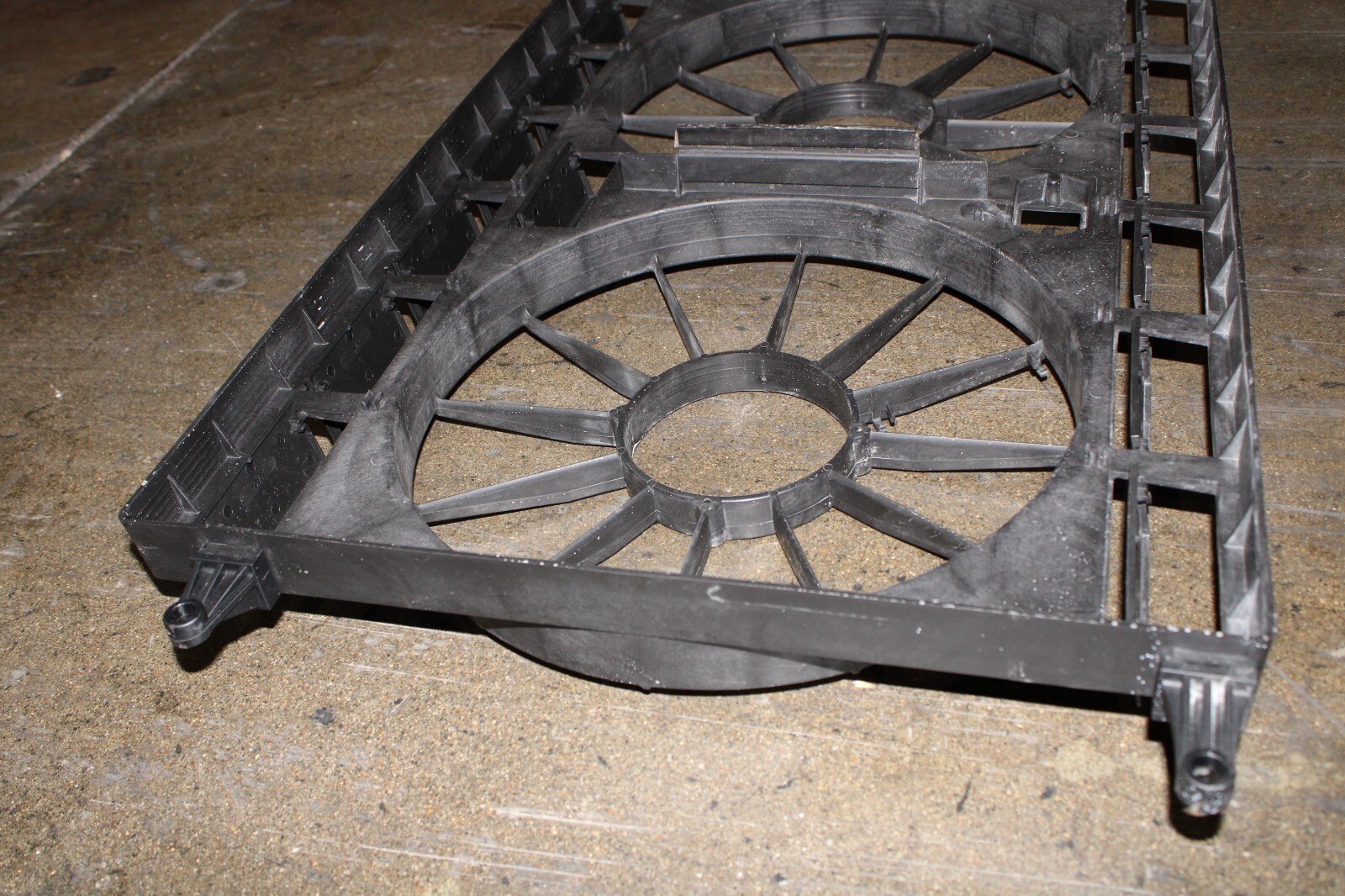 Maserati Granturismo, Radiator Cooling Fan Shroud Only, Used