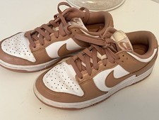 Nike Dunk Low Sneakers Girls 7 Pink Lace Up Activewear Streetwear Comfort