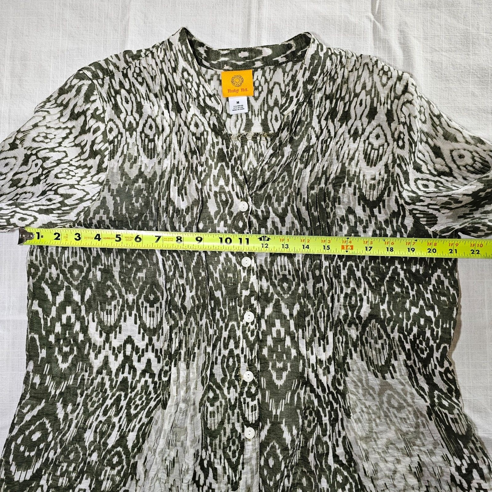 Ruby Rd. Airy Gauzy Unique Button Up Top Blouse i… - image 6