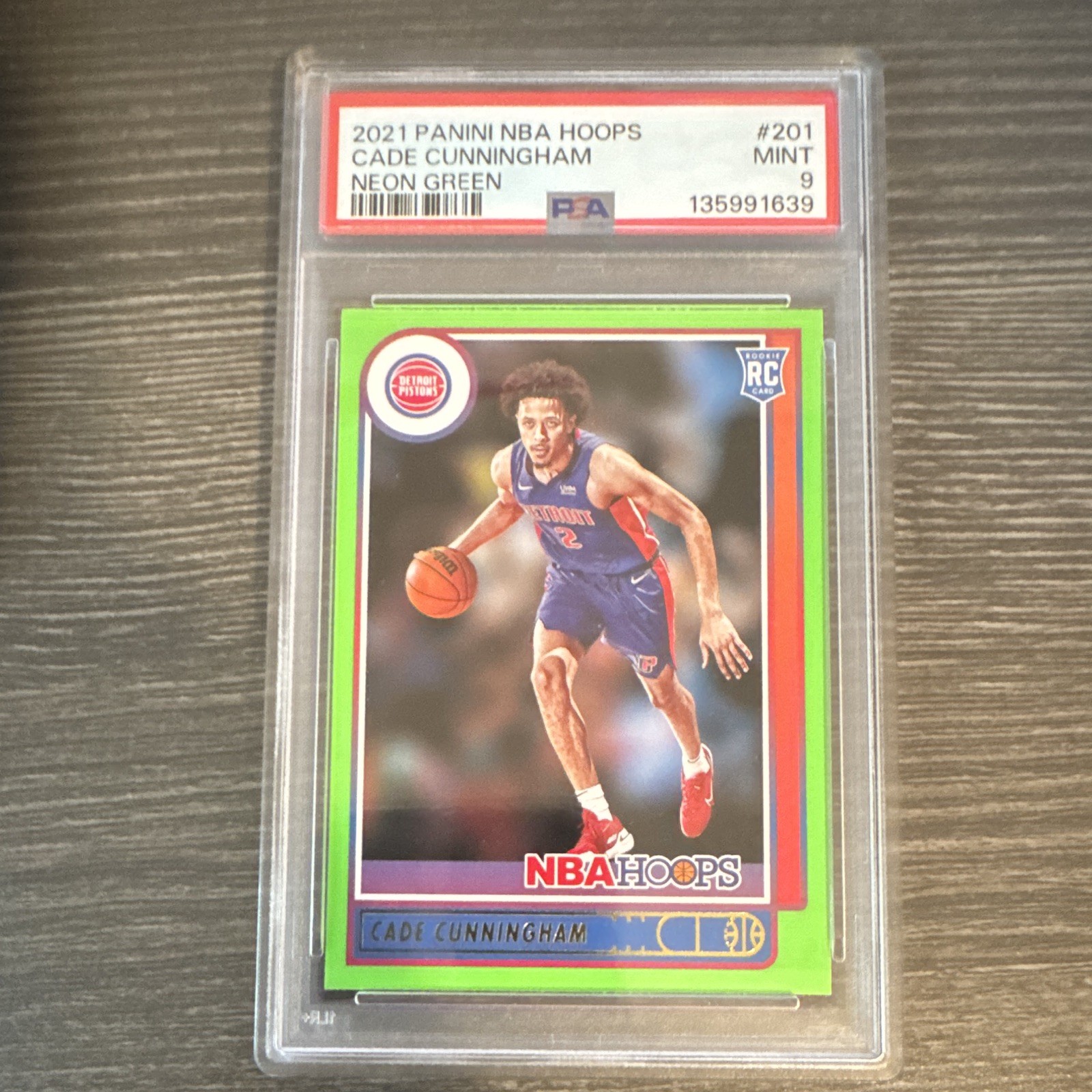 Panini 2021-22 NBA Hoops Cade Cunningham #201 Neon Green RC PSA 9 Pistons