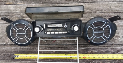 Cycle Sound motorcycle radio with weather cover Pioneer
