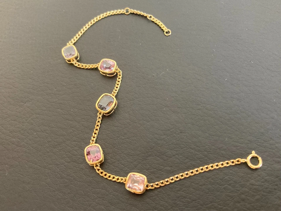 18K Yellow Gold Spinel Cuban Link Chain Bracelet Length 7 Inches - Image 3 of 4