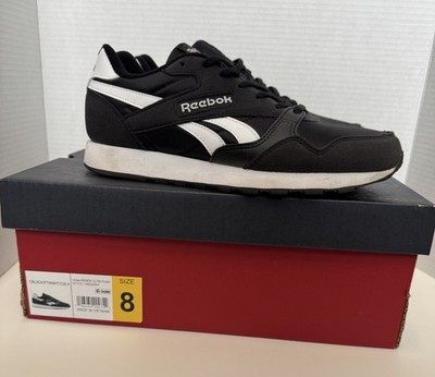 Reebok Men s 8 Black White Sneaker Running Shoes Ultra Flash NIB 100032921