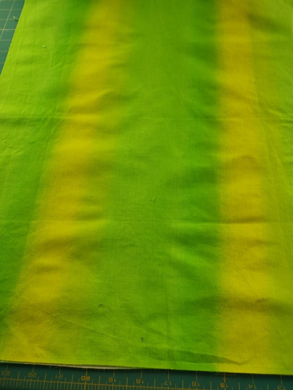 18" WOF Ombre' Blending Yellow To Green No Name Salvage, Quilt Store Quality 