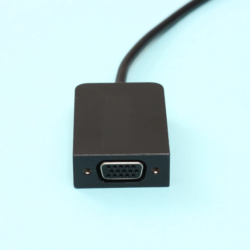 Microsoft Mini DisplayPort to VGA Video Adapter for Surface Computers Model 1820 - Image 2 of 4