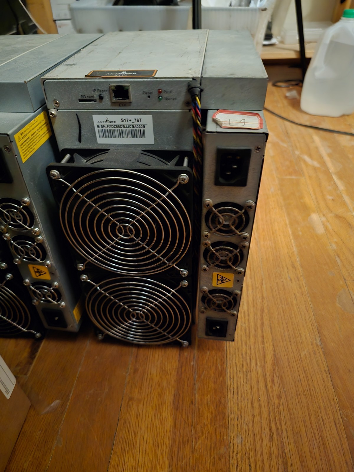 Bitmain Antminer S17+ - SHA-256 Miner 73 Th