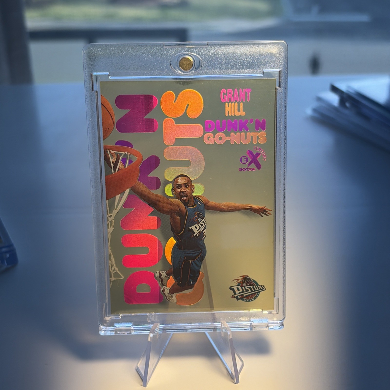 1998-99 Skybox E-X Century Grant Hill Dunk'n Go-Nuts #2 DG SP