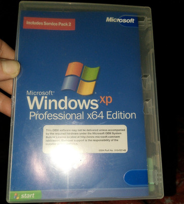 Microsoft Windows XP Professional x64 OEM CD SP2 English w/ COA Product Key