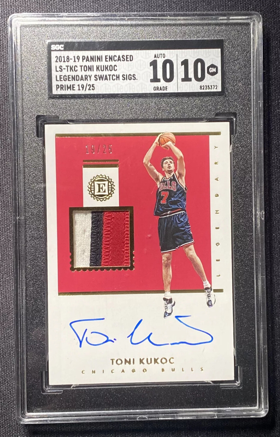 2018-19 Encased Toni Kukoc Legendary Swatch Sigs. Prime 19/25 SGC GM 10 Auto 10
