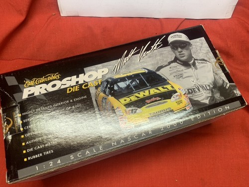 #17 Matt Kenseth Dewalt 2000 Taurus Ertl Proshop escala 1/24 - Imagen 4 de 6