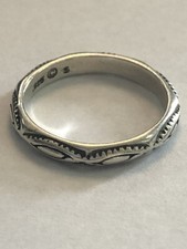 Vintage Signed 925 Sterling Silver Pattern Band Ring - Size 7