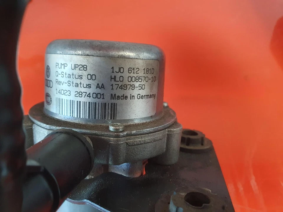 BOMBA VACÍO FRENO AUDI A1 MK 1, 8X 1J0612181D 12/10-12/18 Foto 4 de 4