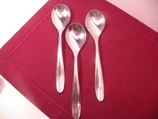 Set Of 3 Cambridge Stainless Luzerne Place Oval Soup Spoon 7 3/4"