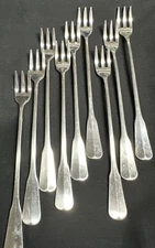 Set of 9 Oneida Colonial Artistry Deluxe Distinction Stainless Cocktail Forks 