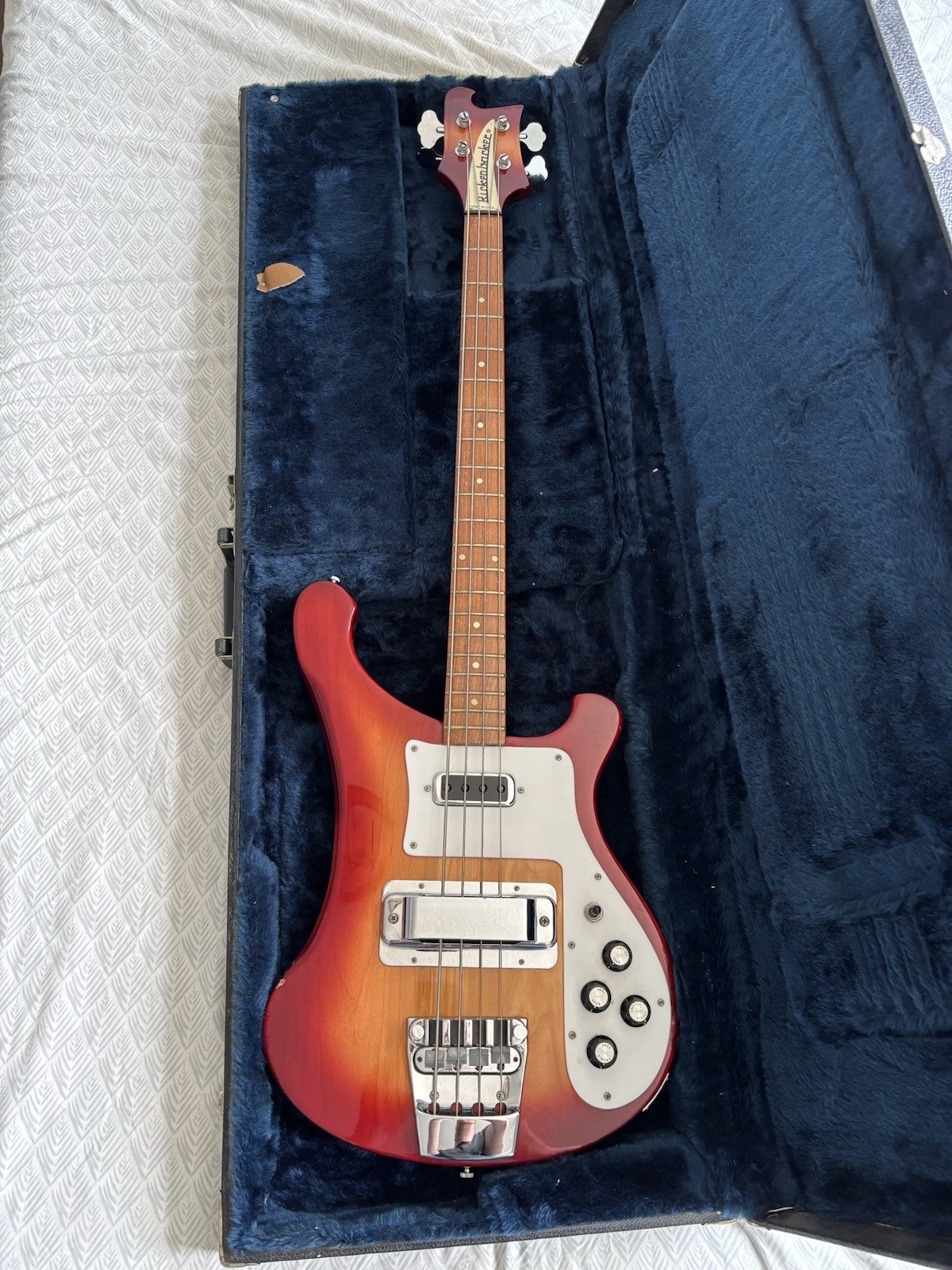 Rickenbacker 4003S Fireglo bass guitar in case Vintage 1989