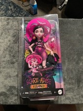 Monster High Draculaura Scare-adise Island Doll with Accessories New In Package