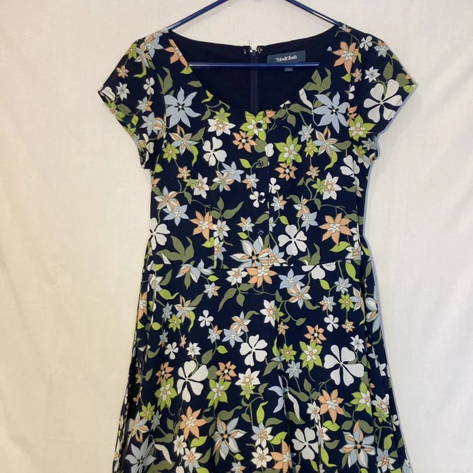 ModCloth Retro Vintage Inspired Floral Dress Size S - Image 2 of 4