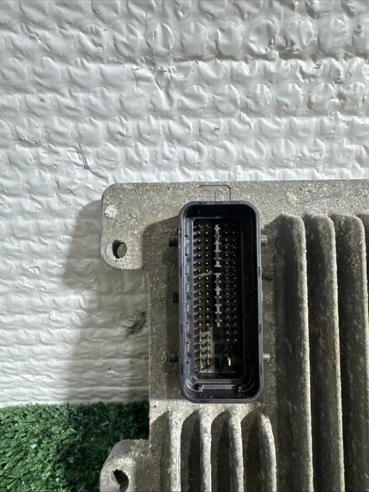 1995 - 2005 年雪佛兰 Cavalier 发动机控制模块 ECM 二手原始设备制造商 12579654 — 第 4/4 张图片