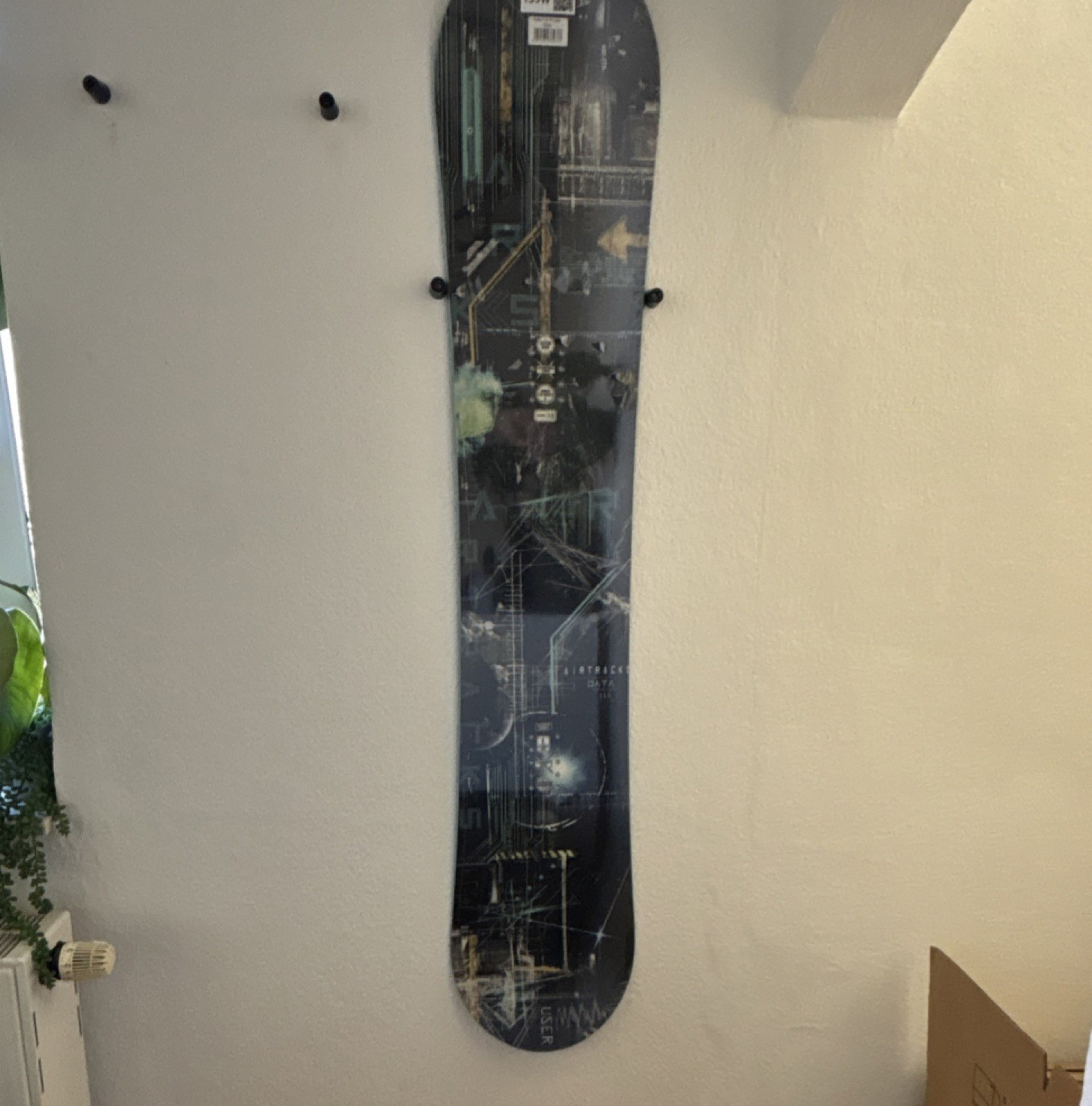 Airtracks Data Flat Rocker Snowboard 155W All-Mountain 155cm Breit Mehrfarbig