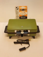 Super Lectric Vintage Teflon II No Stick Easy Clean Waffle Maker Olive Green 