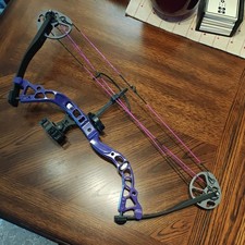 Diamond Atomic - Right Hand - 6-29lbs. - 12"-24" - Purple - B12983