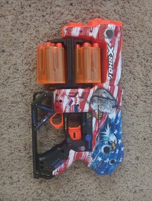 X-Shot Skins Dread Dart Blaster 12 Shot, Boom, US Flag Finish