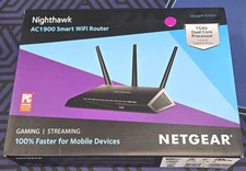 NETGEAR Nighthawk AC1900 Smart USB 3.0 Dual-Band Gigabit Wi-Fi Router R7000 1GHz