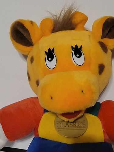 Toys "R" Us Vintage ~ RARE 1993 Soft Classics Geoffrey Giraffe Plush 15" w/ Tag - Picture 4 of 11