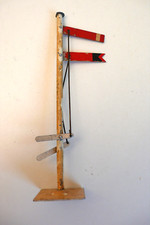 TRAINS ÉCHELLE "O" SIGNAL MÉTAL ALU    Ht 18 cm   ANNÉES 30/50  BON ÉTAT