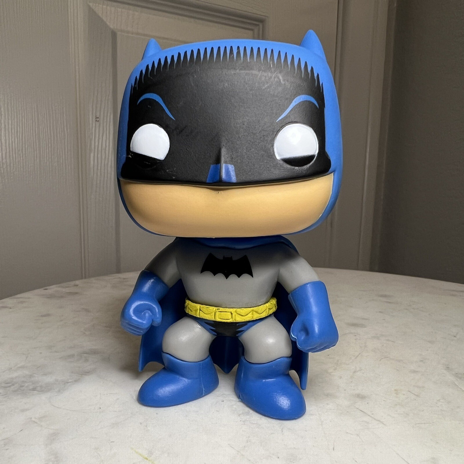 Funko Pop! Dc Super Heroes Retro Batman #01 Entertainment Earth Ee Ex. Oob Suelto