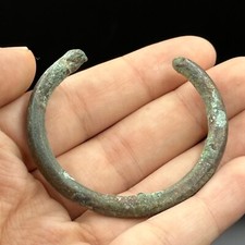 Antiker r&ouml;mischer Bronze Kinder Armreif in gutem Zustand