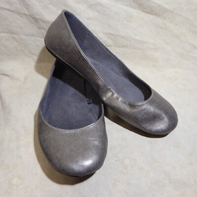   Massini Classic Ballet Flats sz 9 M Pewter Gray Leatherette; Cushioned Insole