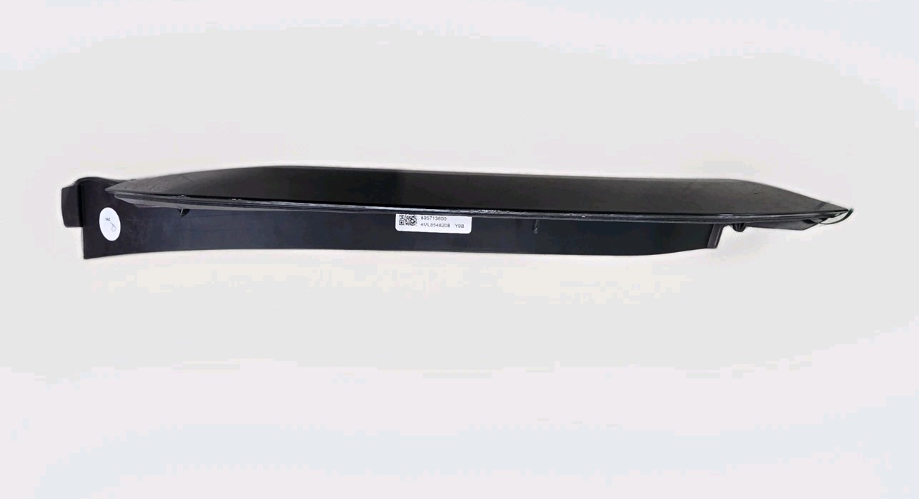 LAMBORGHINI URUS REAR RIGHT PASSENGER WHEEL ARCH COVER TRIM BLACK NEW 4ML854820B