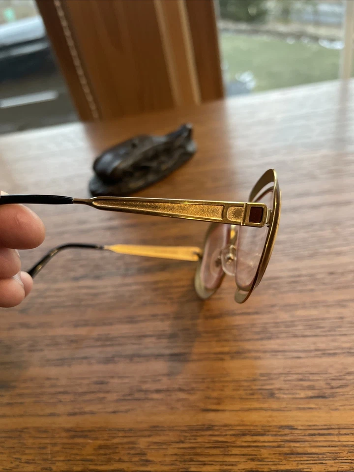 Gafas de sol antiguas vintage Christian Dior doradas ovaladas y marrón esmalte Austria Foto 4 de 4