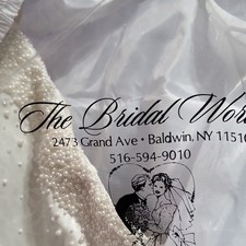Justin Alexander White Beaded Sleeveless Scoop Neck A-Line Wedding Dress