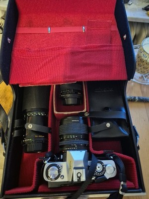 Minolta XD 7 Kamera mit Objektiv + MD Zoom Rokkor + Auto 320x in Original Koffer
