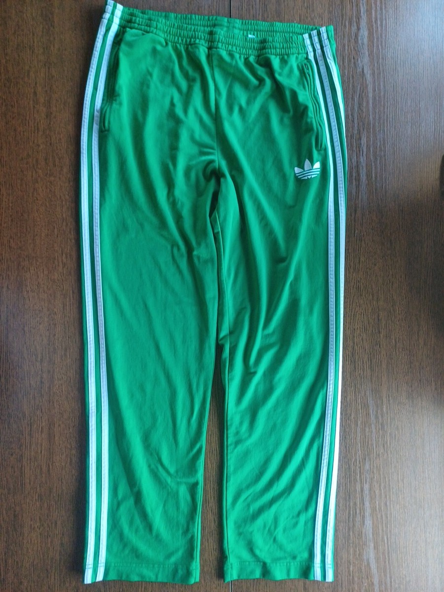 新品‼️adidas firebird track pants グリーン　L adidas Adicolor Classics Firebird Track Pant Green White