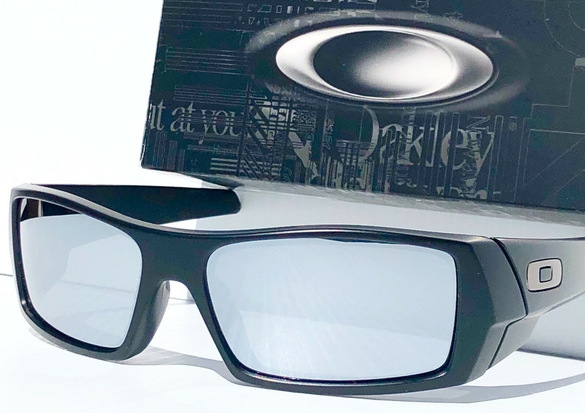NEW* OAKLEY GASCAN Matte BLACK POLARIZED Galaxy Chrome Mirror