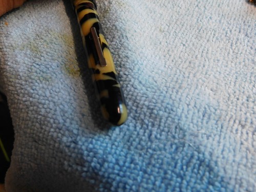Vintage Tortoise Shell Fountain Pen w/Durium #4 Nib - Untested - Picture 6 of 8