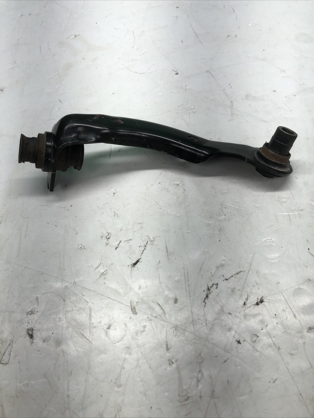 2007-2012 Nissan Versa Right Front Subframe Mount Suspension Bracket OEM