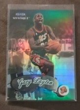 1999-00 Fleer Mystique Gary Payton #46 Holo Basketball Card Supersonics HOF