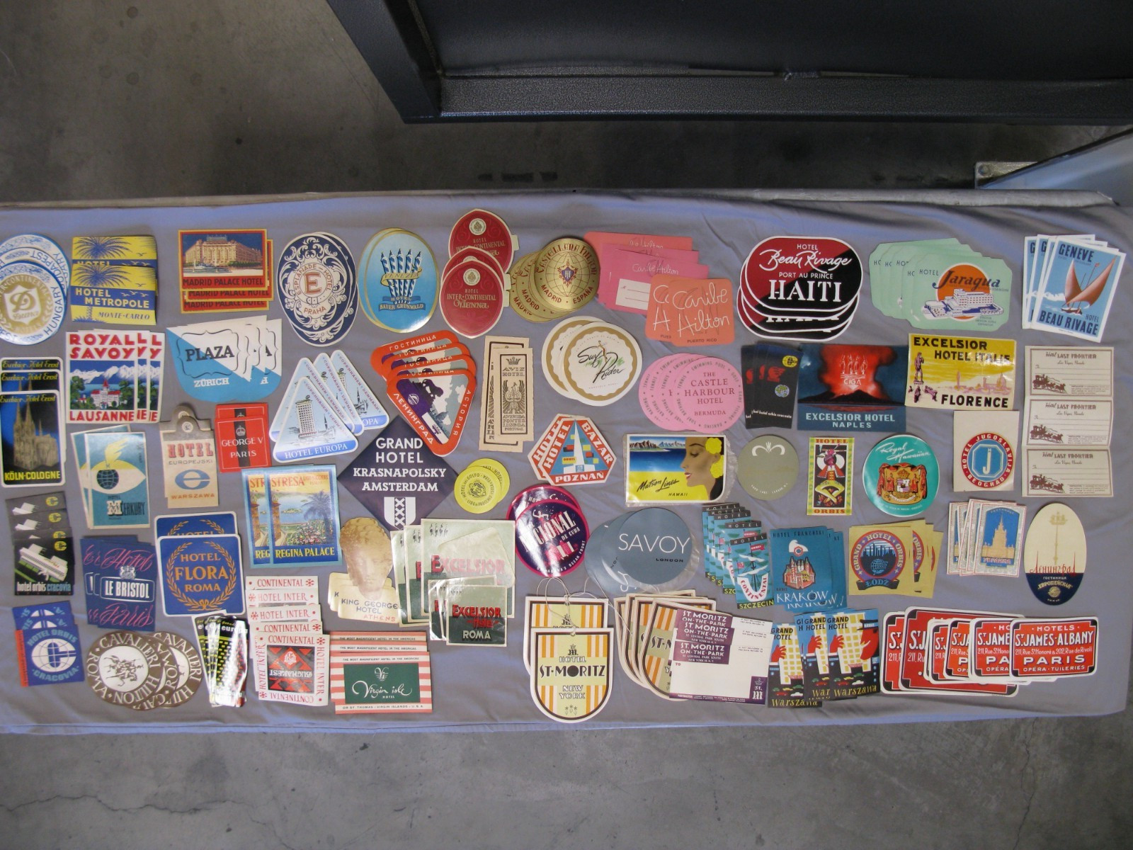 Decals 59 Different W/ ( 172 Count ) Vintage Original Decals