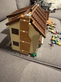 Lego Simpsons Lot Playset with Kwik E Mart pieces, (Pls read description)