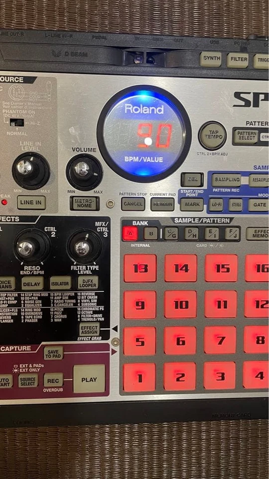 Roland SP-555 Sampler Groovebox Classic Model mit Netzteil getestet funktioniert - Bild 3 von 4