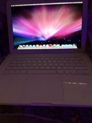 Apple MacBook A1181 Weiß, 2GHz Intel Core 2 Duo